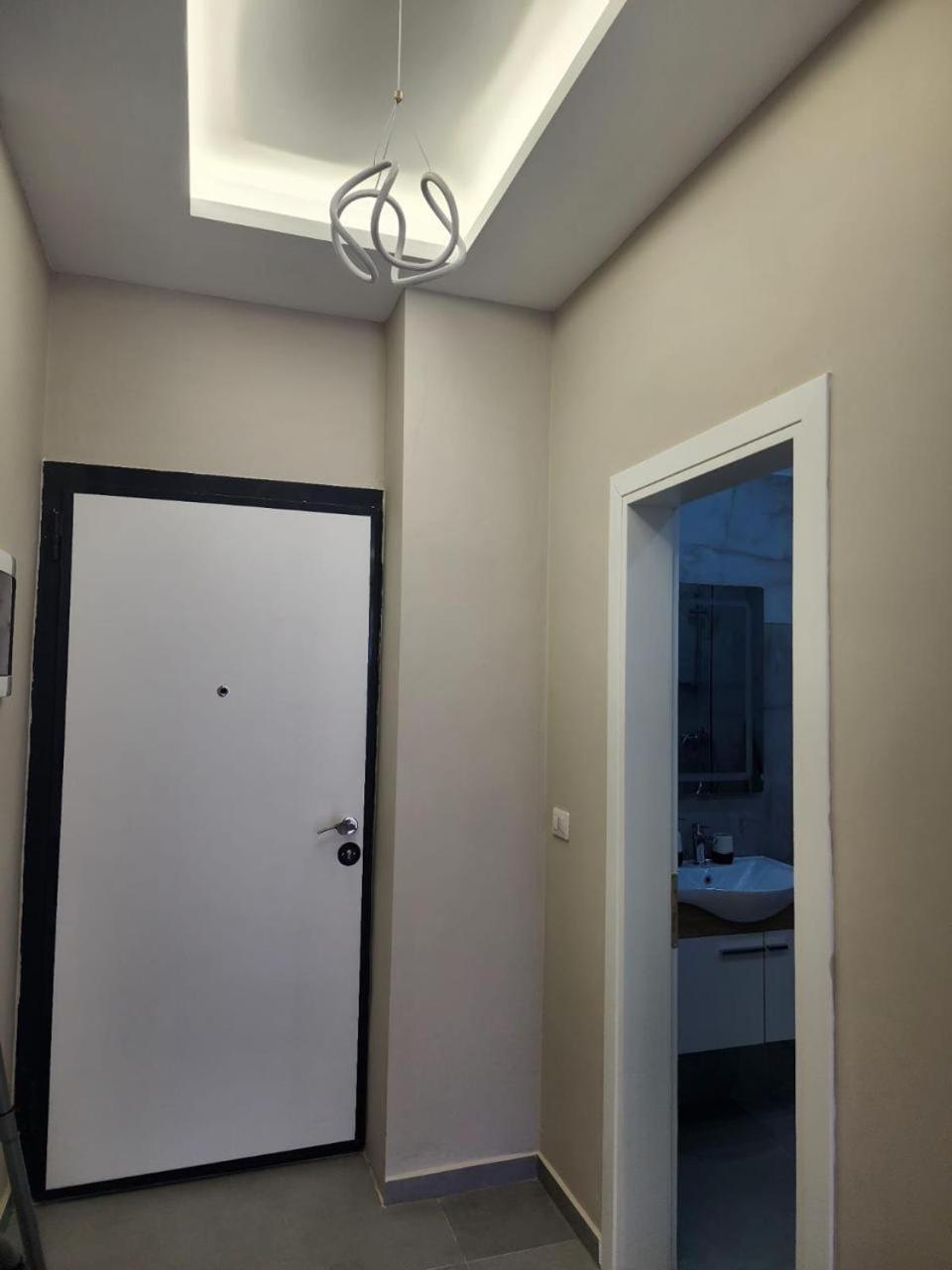 N Luxury Appartamento Vlorë
